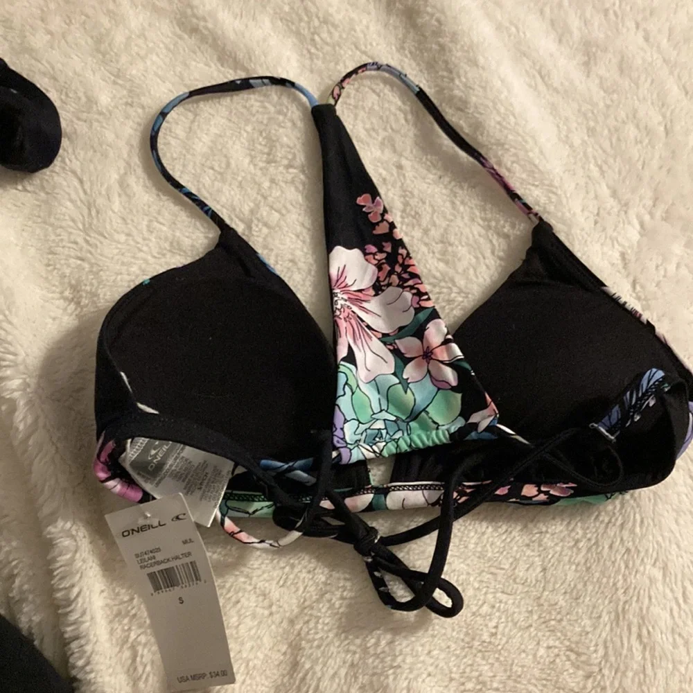 O’Neill Leilani bikini TOP only NWT - Picture 2 of 2